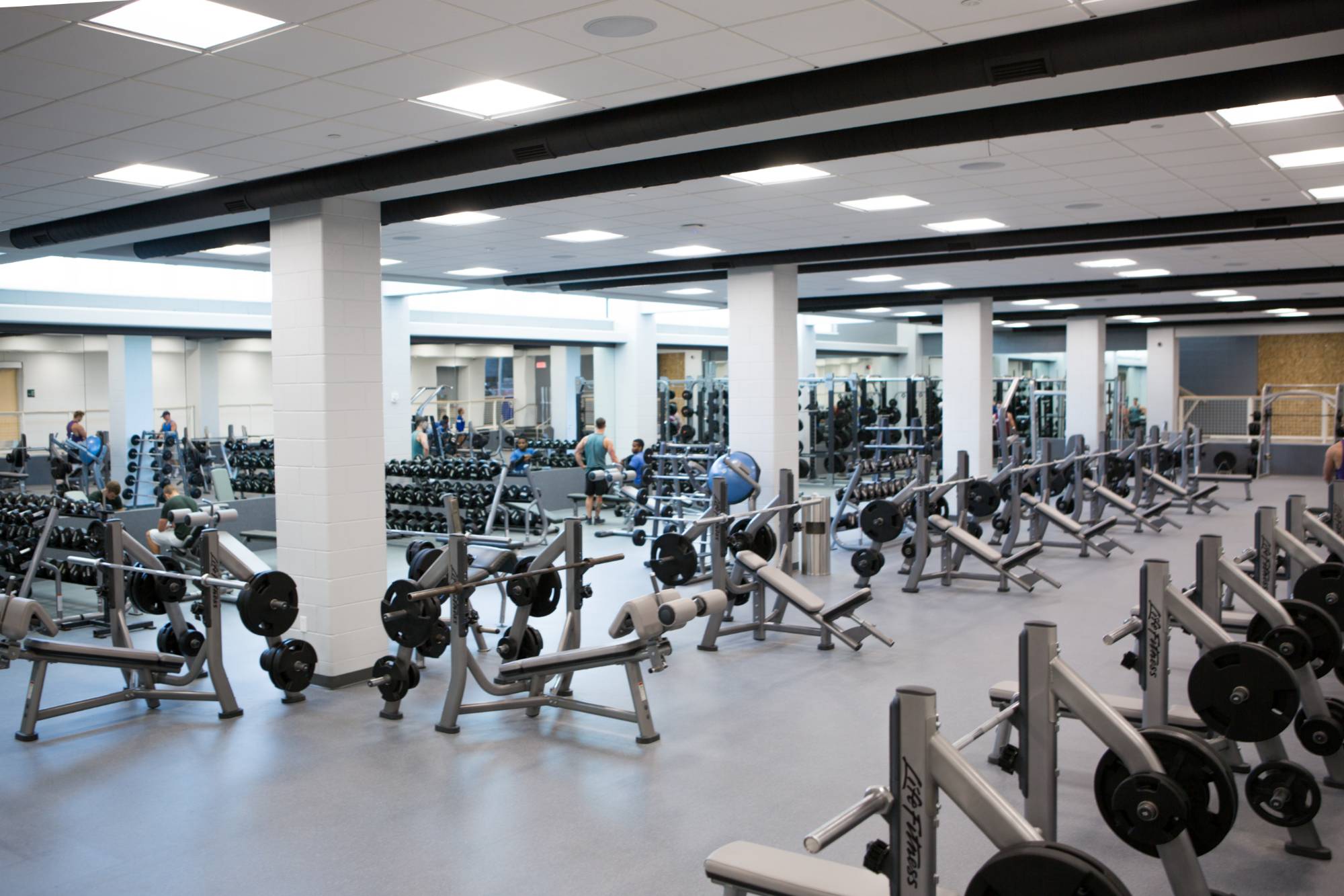 GVSU campus rec center free weight room